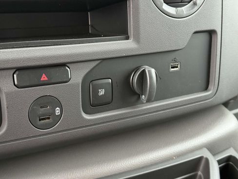 New 2024 Ford E-450 and Econoline 450 Super Duty w/ Power Windows & Locks Group image 14