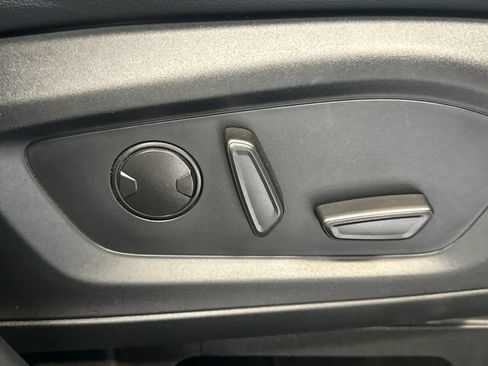Used 2022 Ford Explorer ST AWD/4WD image 25