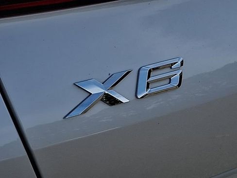 Used 2023 BMW X6 xDrive40i w/ Premium Package image 39