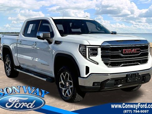 Used 2022 GMC Sierra 1500 SLT w/ SLT Premium Package image 1