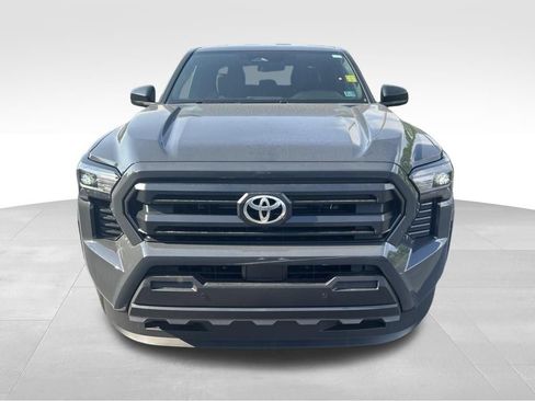 New 2026 Toyota Tacoma SR AWD/4WD image 8