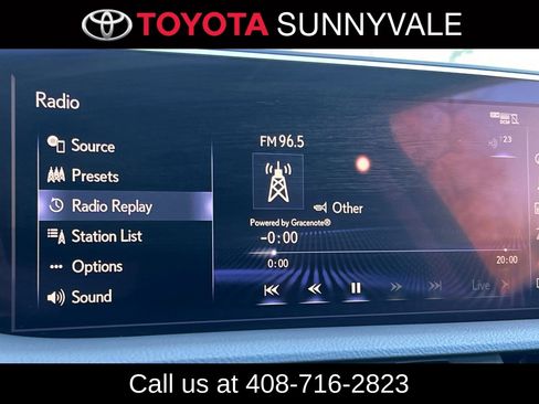 Used 2019 Lexus ES 300h 300h w/ Premium Package image 21