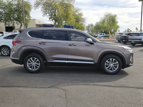 Used 2020 Hyundai Santa Fe SEL image 4