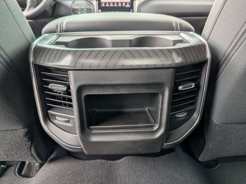 New 2026 RAM 2500 Big Horn AWD/4WD image 36