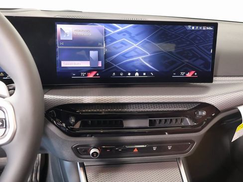 New 2026 BMW 330i xDrive Sedan w/ M Sport Package image 6