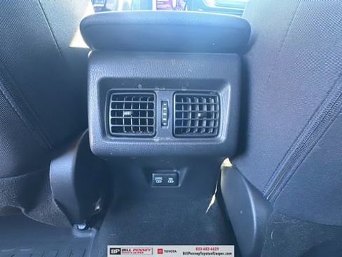 Used 2025 Toyota Camry LE image 13