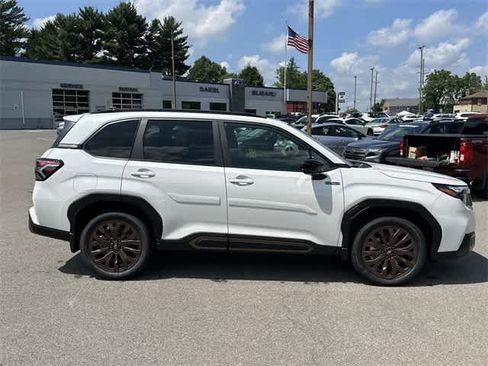 Used 2025 Subaru Forester Sport image 3