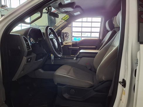 Used 2018 Ford F150 XLT w/ Trailer Tow Package image 18