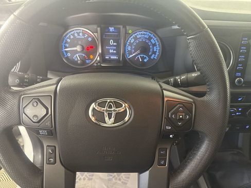 Used 2021 Toyota Tacoma TRD Pro AWD/4WD image 13