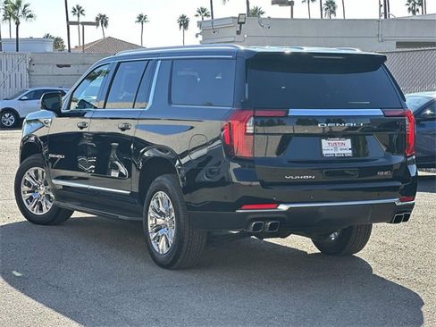 Used 2025 GMC Yukon XL Denali image 6