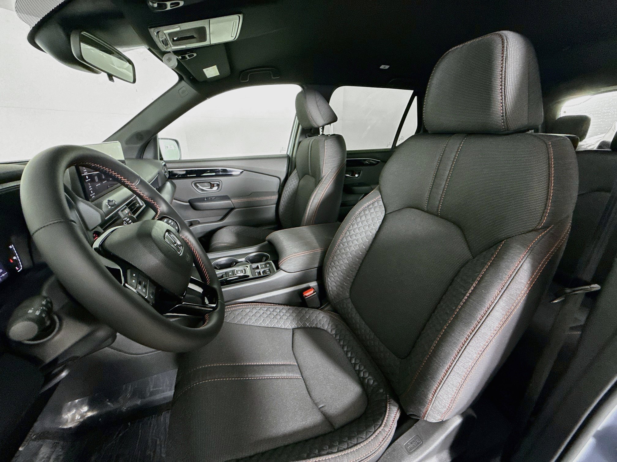 New 2026 Honda Pilot Sport image 26