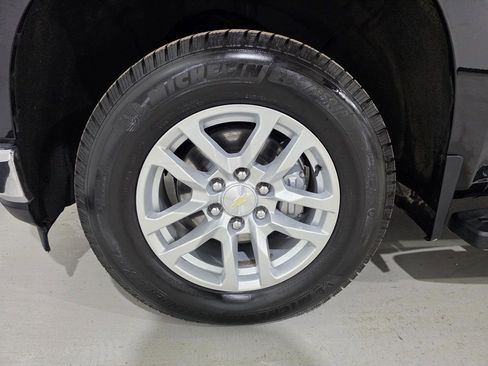 Used 2019 Chevrolet Silverado 1500 LTZ image 8