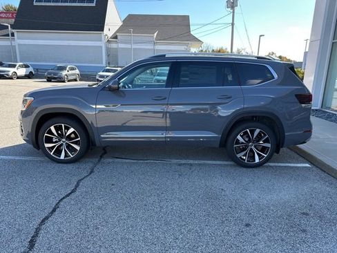 New 2026 Volkswagen Atlas SEL Premium R-Line image 4