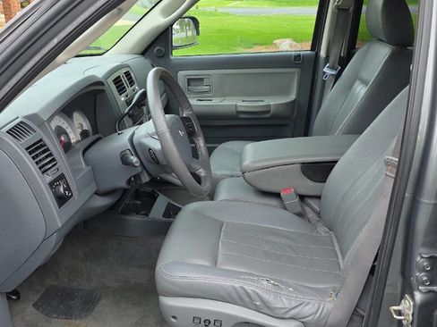 Used 2006 Dodge Dakota Laramie w/ Trailer Tow Group AWD/4WD image 26