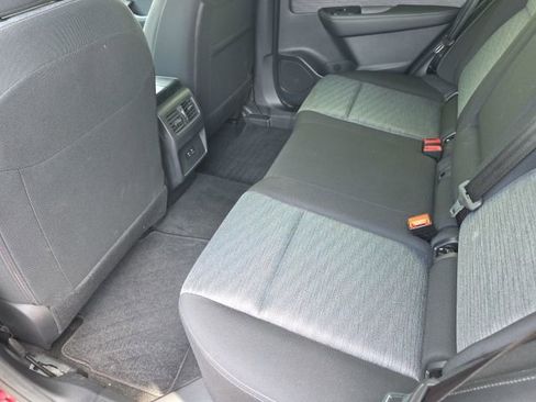 Used 2023 Nissan Rogue SV image 10