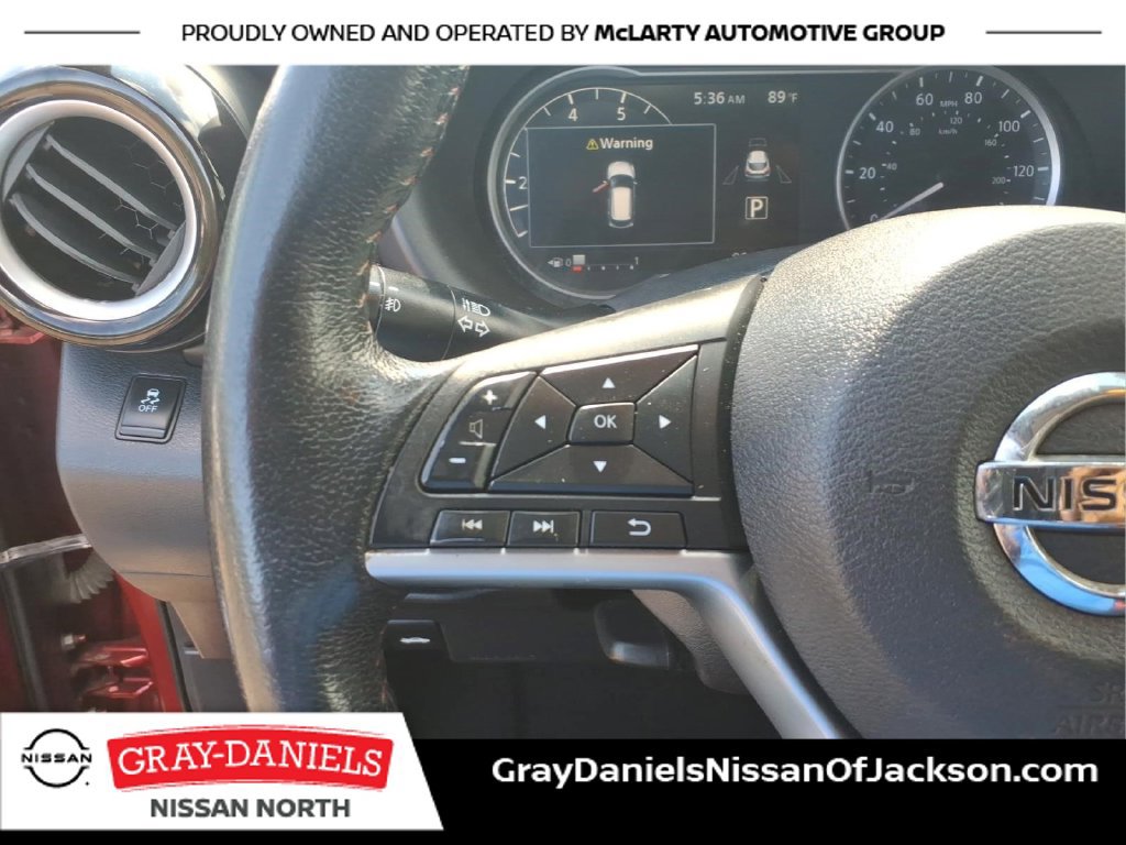 Used 2019 Nissan Kicks SR FWD image 13