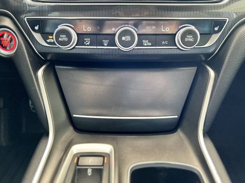 Used 2019 Honda Accord Sport image 76