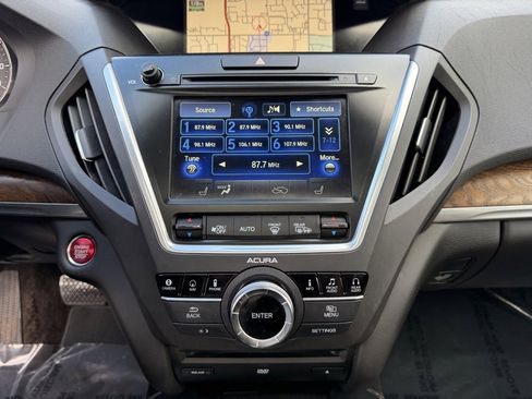 Used 2017 Acura MDX SH-AWD image 23
