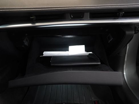 Used 2022 Chevrolet Corvette Stingray Preferred Cpe w/ Battery Protection Package RWD image 32