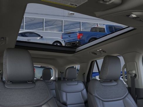 New 2026 Ford Explorer Active w/ Active Comfort Package AWD/4WD image 22