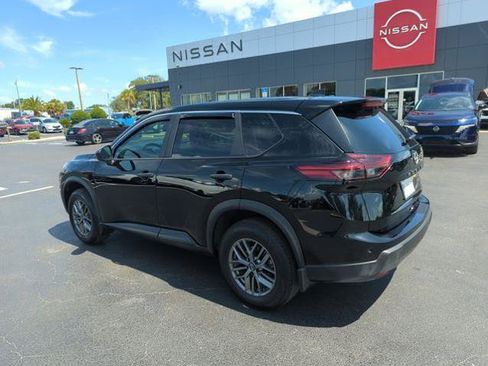 Certified 2025 Nissan Rogue S FWD image 9