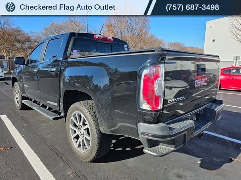 Used 2020 GMC Canyon Denali image 4