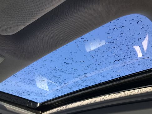 Used 2019 Honda Accord EX image 23