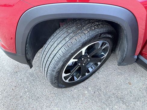 Certified 2025 Chevrolet Equinox LT w/ Safety and Technology Package image 23