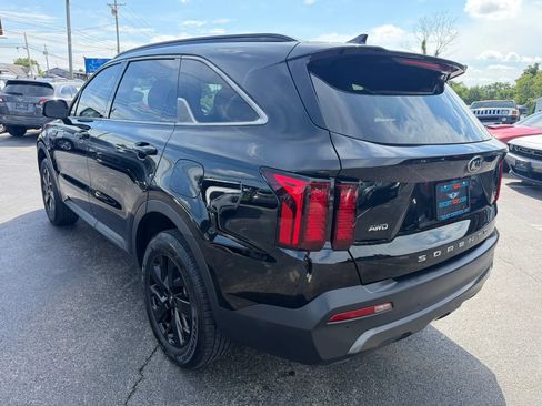 Used 2021 Kia Sorento S AWD/4WD image 5