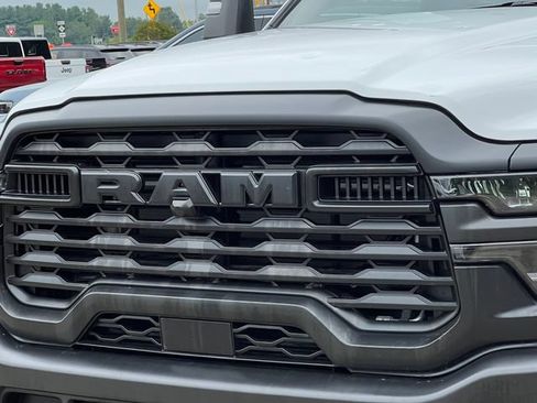 Used 2025 RAM 2500 Tradesman AWD/4WD image 42