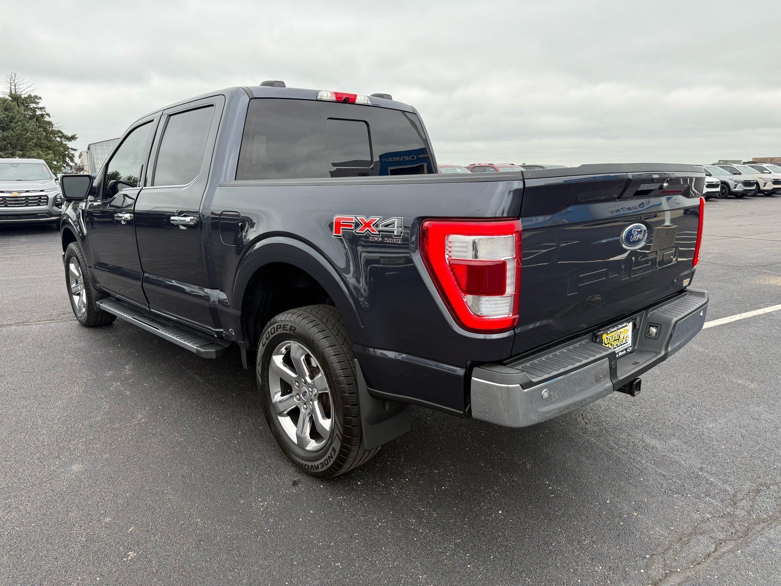 Used 2021 Ford F150 Lariat AWD/4WD image 3