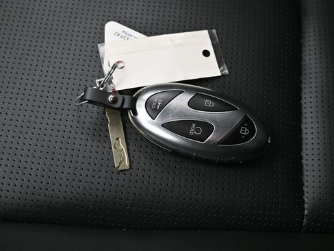 Used 2024 Hyundai Santa Fe Calligraphy FWD image 35