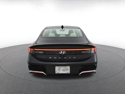 Used 2025 Hyundai Sonata SEL FWD image 20
