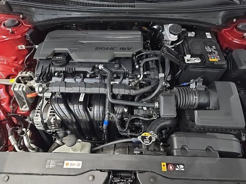 Used 2024 Hyundai Elantra SEL FWD image 14
