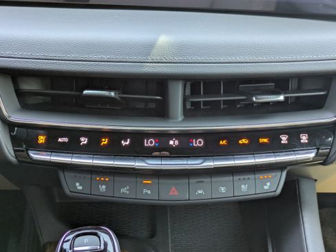 Certified 2025 Cadillac CT5 Premium Luxury image 18