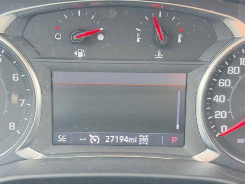 Used 2023 GMC Acadia SLE w/ Infotainment Package AWD/4WD image 14
