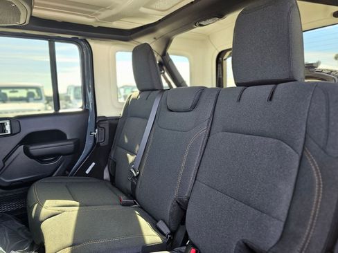 New 2026 Jeep Wrangler Unlimited Sport image 25