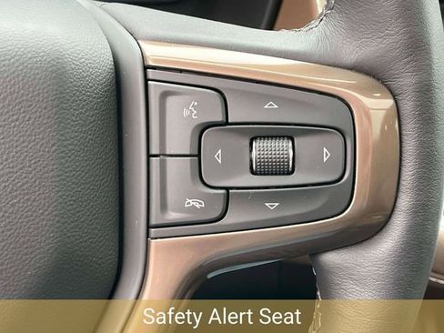 Certified 2024 Chevrolet Tahoe High Country w/ Advanced Technology Package image 42