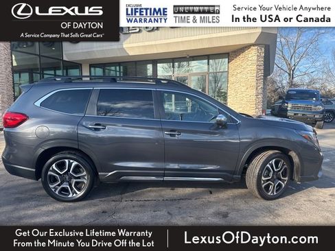 Used 2023 Subaru Ascent Limited w/ Technology Package image 2