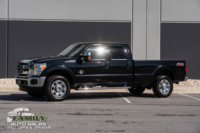Used 2016 Ford F350 Lariat w/ Lariat Ultimate Package AWD/4WD image 3