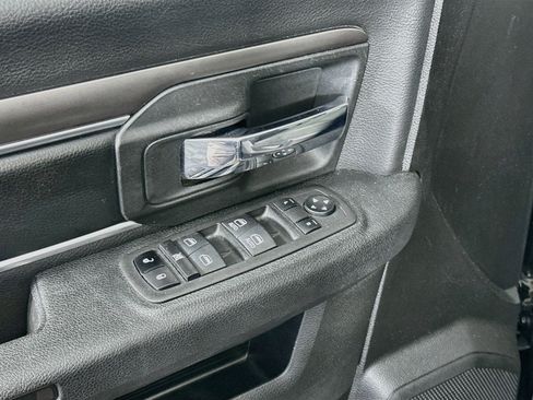 Used 2024 RAM 1500 Warlock AWD/4WD image 15