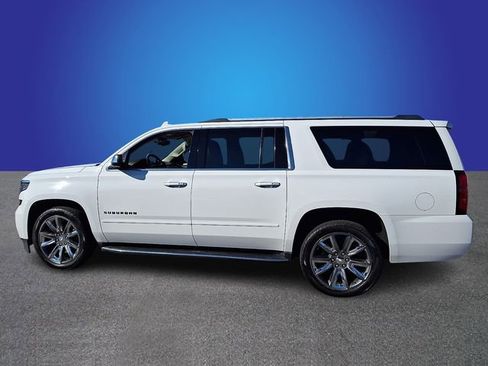 Used 2017 Chevrolet Suburban Premier AWD/4WD image 7