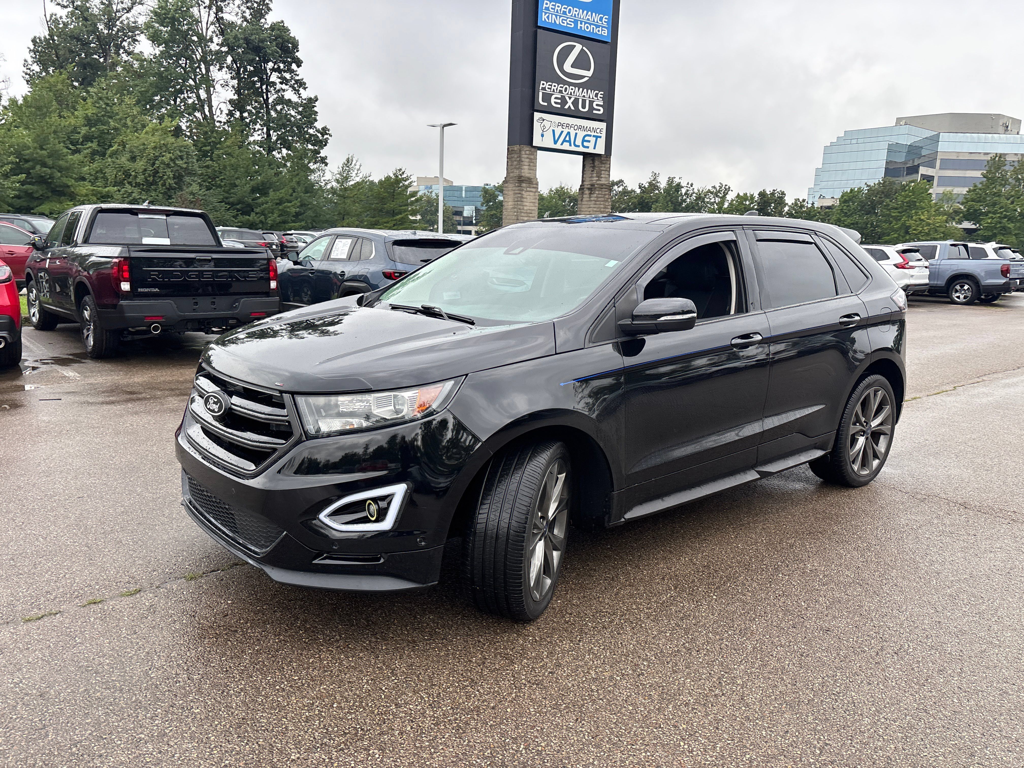 Used 2018 Ford Edge Sport w/ Equipment Group 401A AWD/4WD image 12
