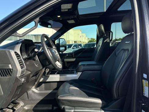 Used 2020 Ford F350 Platinum AWD/4WD image 8