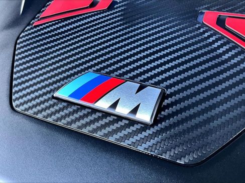 Used 2025 BMW XM image 31