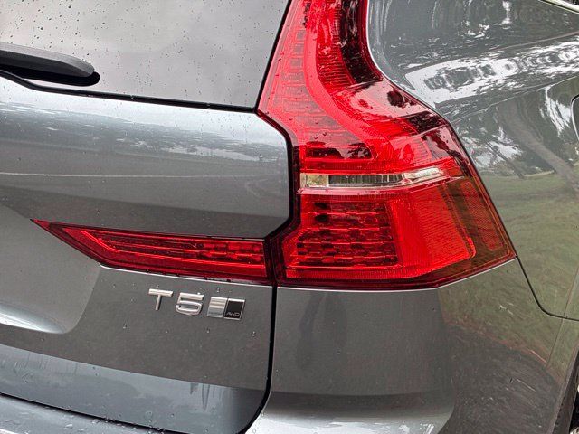 Used 2020 Volvo XC60 T5 Inscription w/ Protection Package AWD/4WD image 14