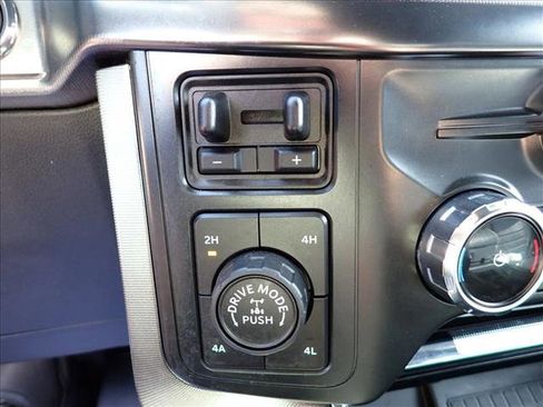 Used 2022 Ford F150 Platinum w/ Equipment Group 701A High image 25