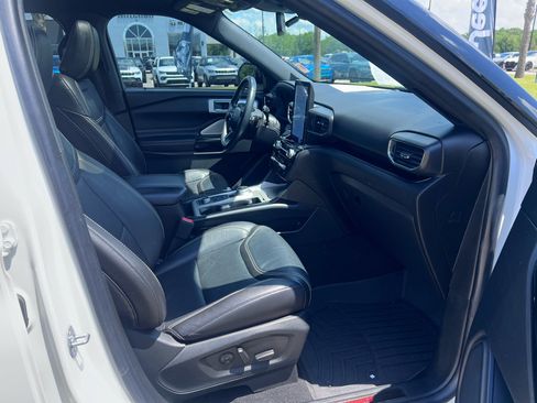 Used 2021 Ford Explorer ST w/ Equipment Group 401A AWD/4WD image 15