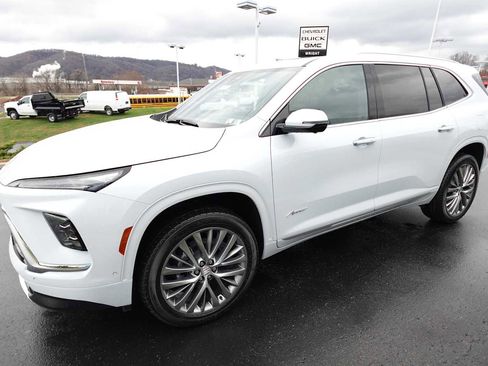 New 2026 Buick Enclave Avenir w/ Super Cruise Package AWD/4WD image 6