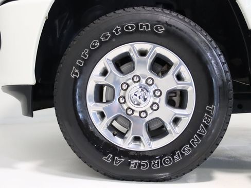 Used 2024 RAM 3500 Laramie image 86